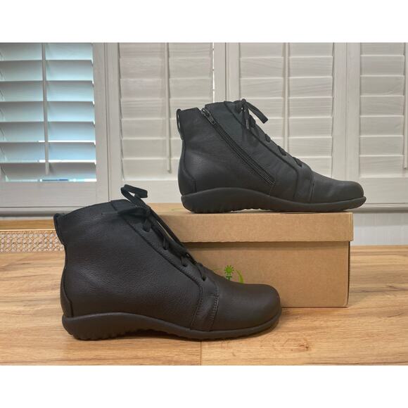 Naot Patu Boots Black Soft Leather Size 6 US 37 EU NIB Comfy Arch Support - Picture 2 of 13